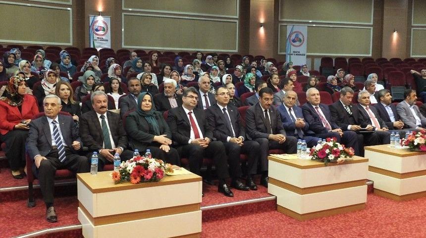 Bakan T&uuml;fenkci: &ldquo;yeni Bir Kooperatif Yasası &Uuml;zerinde &Ccedil;alışıyoruz&rdquo;