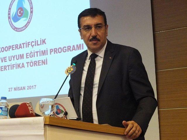 Bakan Tüfenkci: “yeni Bir Kooperatif Yasası Üzerinde Çalışıyoruz”