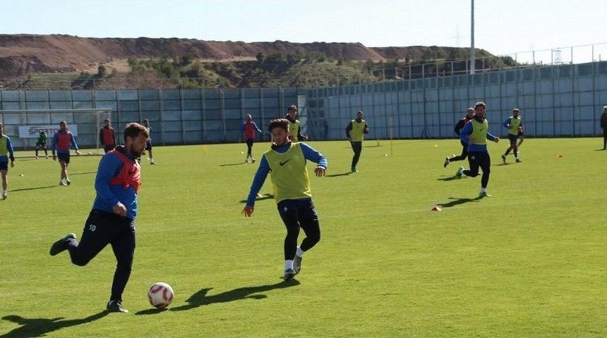 Sivas Belediyespor, İstanbulspor Ma&ccedil;ına Hazırlanıyor