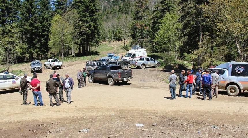 Amat&ouml;r Telsizden Alınan Yardım &Ccedil;ağrısı T&uuml;m Ekipleri Seferber Etti