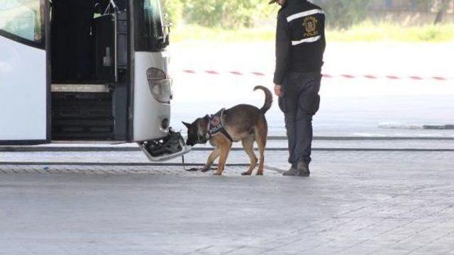 Otobüste Bomba Olduğu Ihbarı Asılsız Çıktı