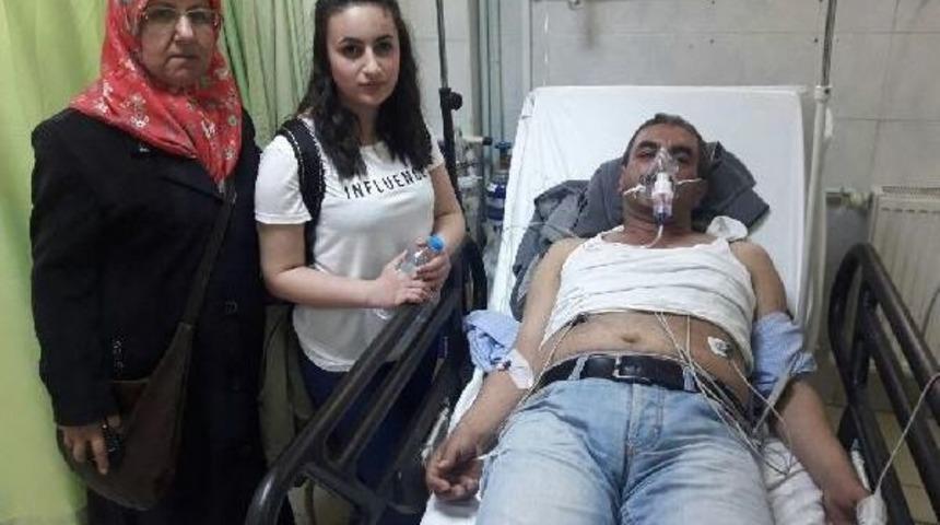 Halk Otob&uuml;s&uuml; S&uuml;r&uuml;c&uuml;s&uuml; Rahatsızlanan Yolcuyu Hastaneye G&ouml;t&uuml;rd&uuml;