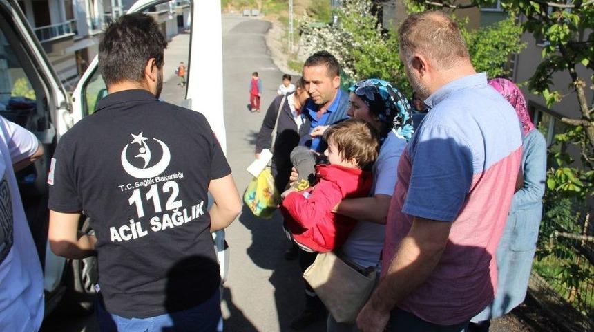 Oyun Oynarken Aracın &Ccedil;arptığı &Ccedil;ocuk Yaralandı