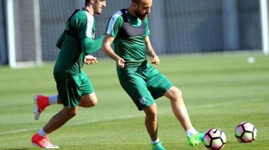Bursaspor&rsquo;Da Galatasaray Hazırlıkları S&uuml;r&uuml;yor