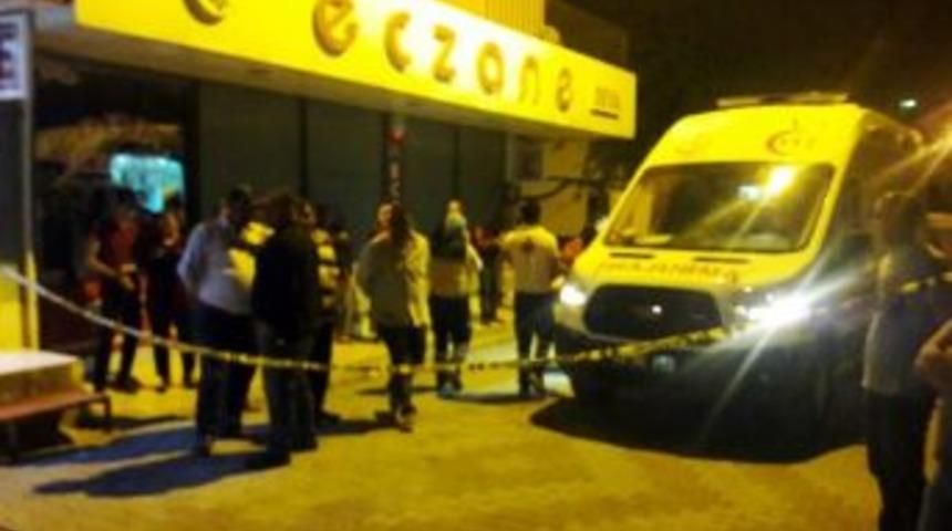 Esnaf Evinin &Ouml;n&uuml;nde Vurularak &Ouml;ld&uuml;r&uuml;ld&uuml;