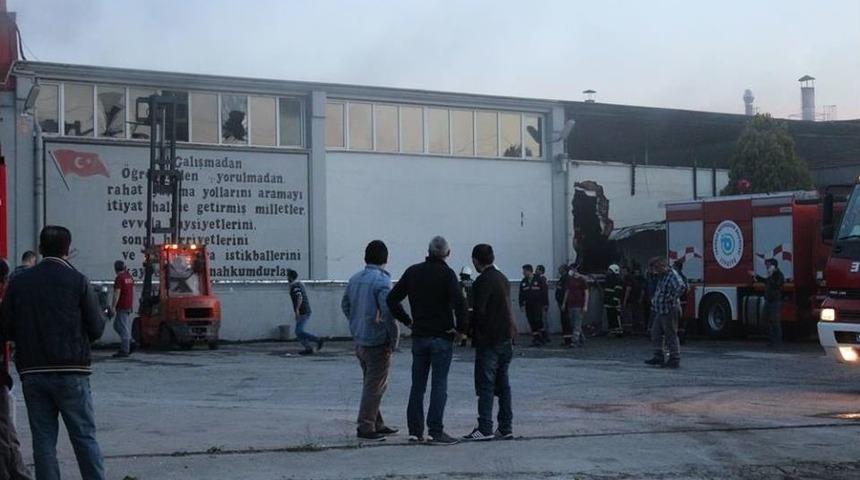 Tekirdağ&rsquo;da Tekstil Fabrikasında Yangın