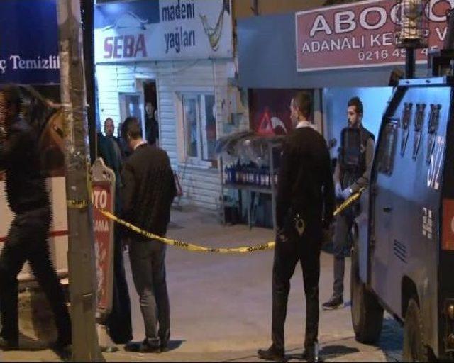 Maltepe'de Oto Yıkamacıya El Yapımı Patlayıcı Atıldı