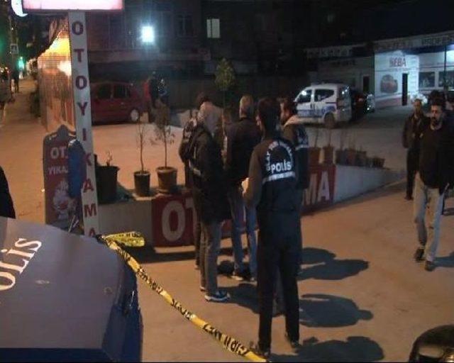 Maltepe'de Oto Yıkamacıya El Yapımı Patlayıcı Atıldı