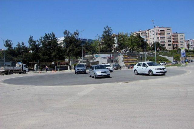 Belediye Kavşağı Kaldırdı, Bursa Trafiği Rahatladı