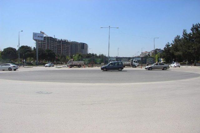 Belediye Kavşağı Kaldırdı, Bursa Trafiği Rahatladı