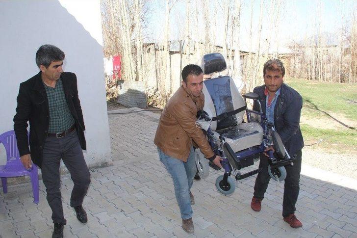 Engelli Vatandaşlara Kaymakamdan Destek G1