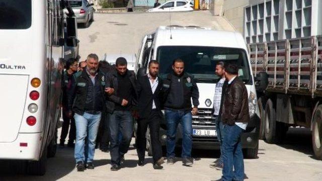 Elazığ'da 8 Uyuşturucu Şüphelisi Adliyede