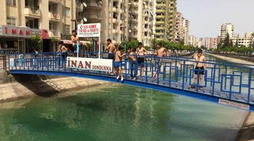 Hava Isında Sulama Kanalları &Ccedil;ocuklarla Doldu