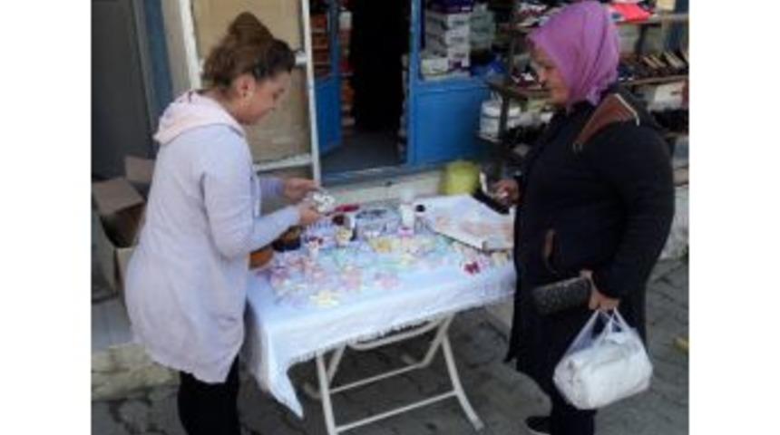 Hanımlar Kendi &Uuml;rettikleri &Uuml;r&uuml;nler İle B&uuml;t&ccedil;elerine Katkı Sağlıyor