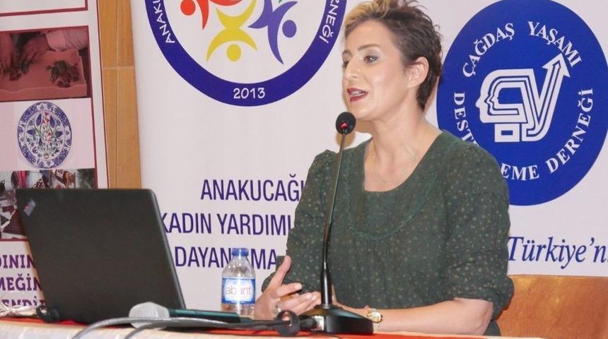 B&uuml;y&uuml;k&ccedil;ekmece&rsquo;de Toplumsal Cinsiyet Farklılığı Tartışıldı