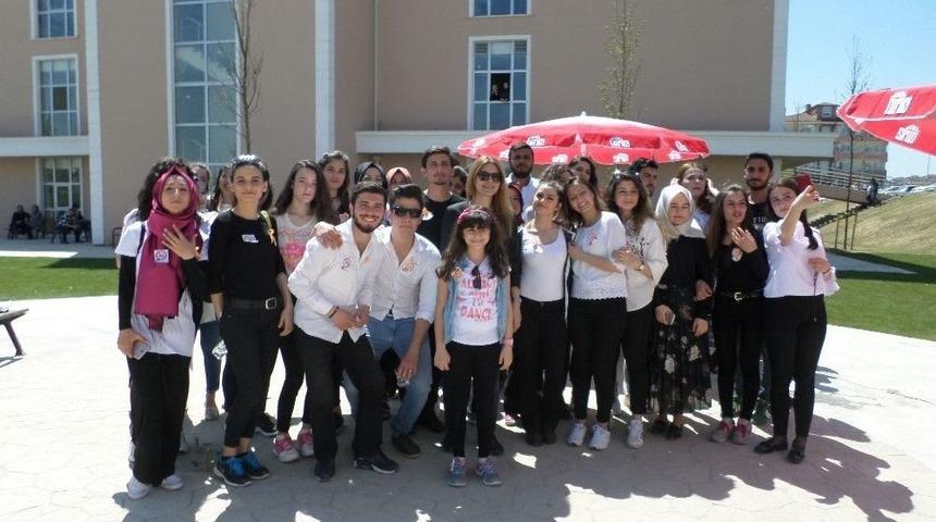 (&ouml;zel Haber) &Uuml;niversitede Bir G&uuml;n Boyunca Kimse Sigara İ&ccedil;emedi