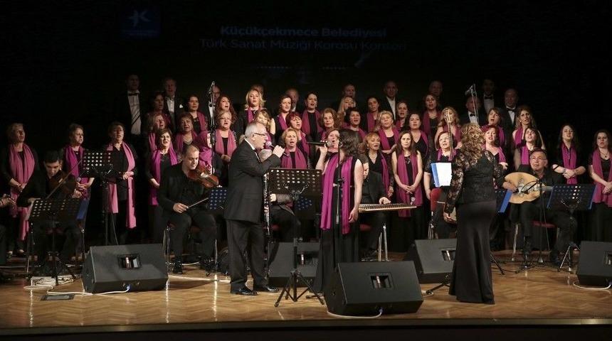 Ayşe Sağyaşar&rsquo;dan Muhteşem Konser