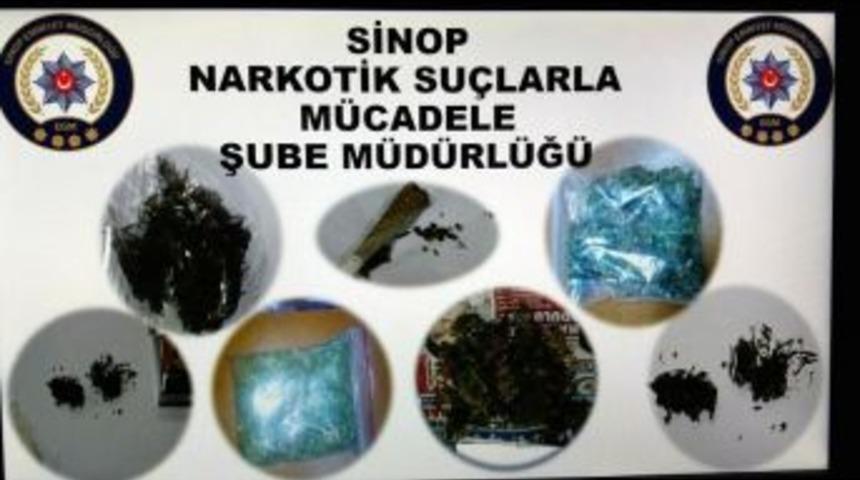 Sinop&rsquo;ta Uyuşturucu Operasyonu: 11 G&ouml;zaltı
