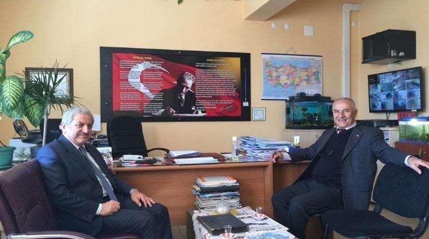 Turizm M&uuml;d&uuml;r&uuml; 40 Yılık Arkadaşını Ziyaret Etti