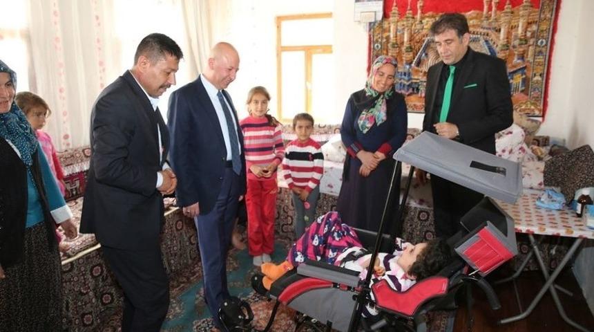 &Ccedil;olakbayrakdar &Ccedil;ifti 17 Yaşındaki Şerife&rsquo;yi Sevindirdi