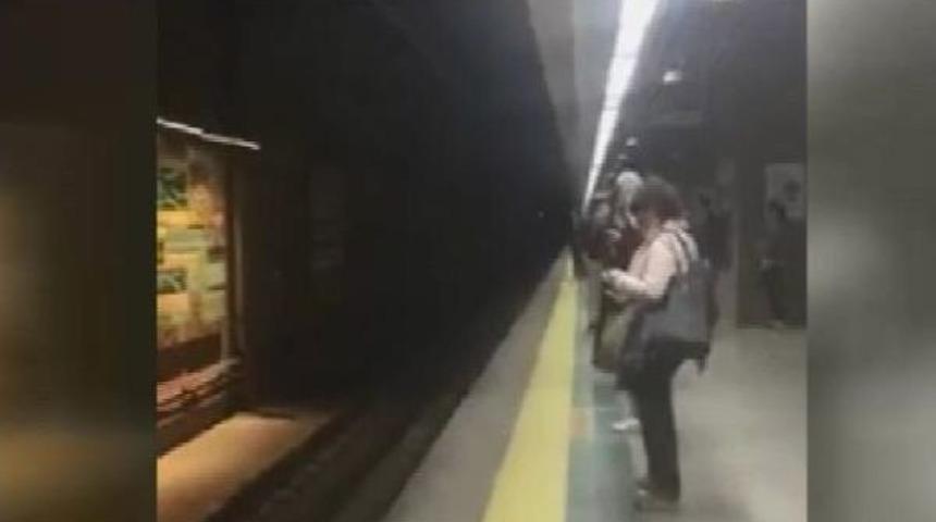 Marmaray'daki Heyecanın Nedeni: Yangın Sens&ouml;r&uuml; Arızası