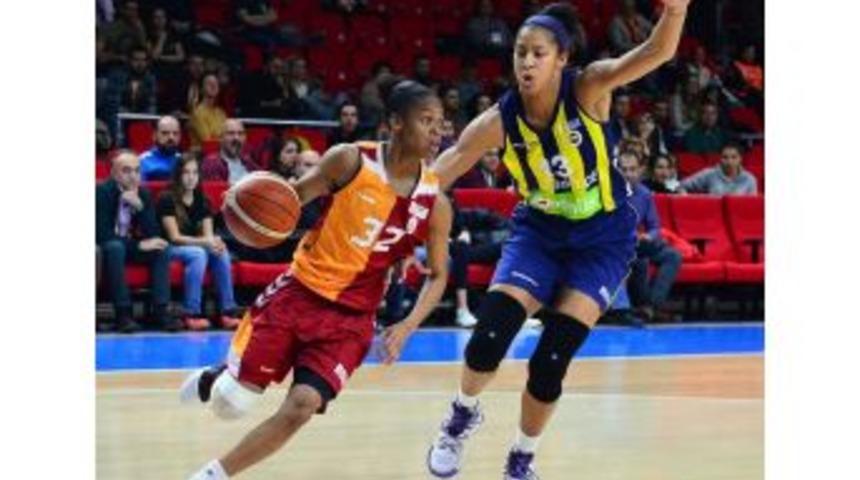 Kadınlar Basketbolda Derbi Zamanı