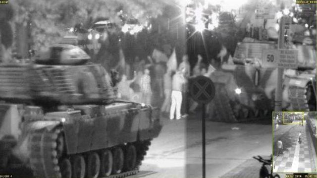 İşte 15 Temmuz Gecesi Ankara Sokaklarındaki Tanklar Ve Tank Personelleri