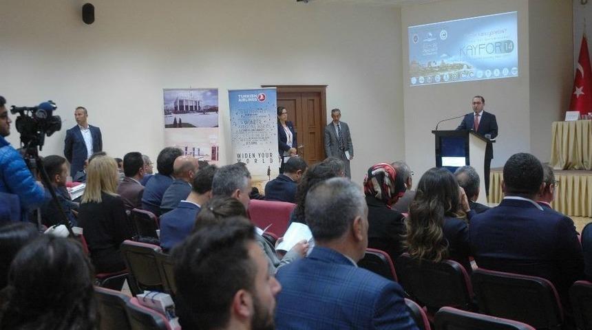 Kayfor-14&rsquo;te Bug&uuml;n 19 Oturum Ger&ccedil;ekleşiyor