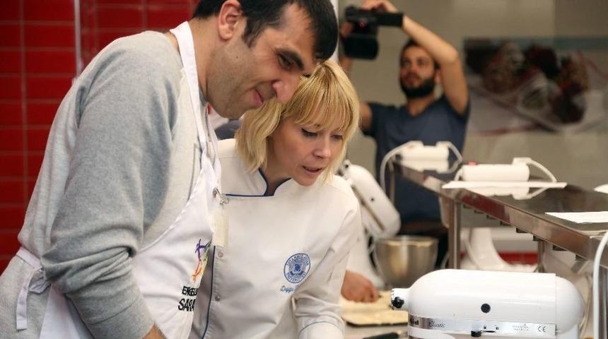 İa&uuml; Mutfakta Engelleri Kaldırdı