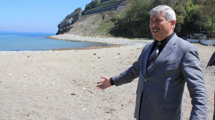 Yılmaz, Ilıksu Plaj Tesislerini İnceledi