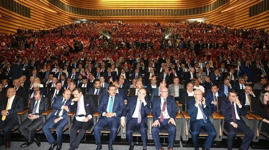 T&uuml;rkiye&rsquo;nin Yerel Değerleri Coğrafi İşaretli &Uuml;r&uuml;nler Zirvesi&rsquo;nde