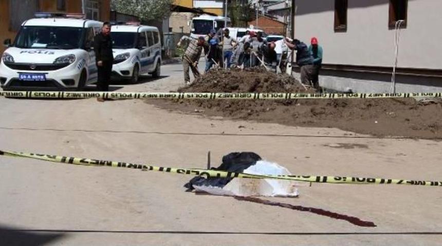 Suriyeli Mustafa, Halk Otob&uuml;s&uuml;n&uuml;n Altında Can Verdi