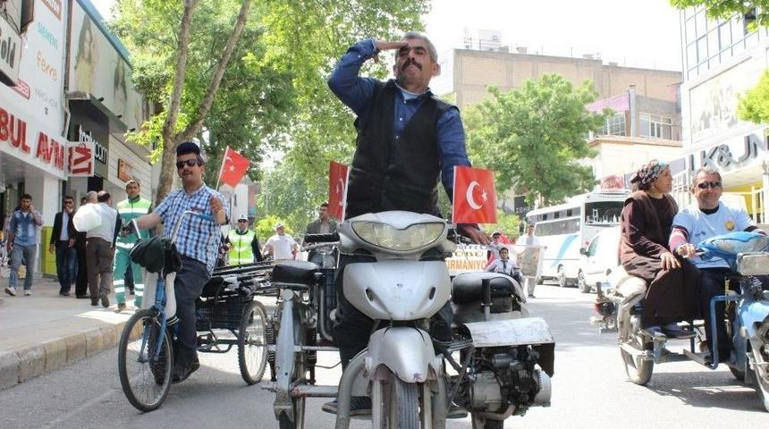 Engellilerin Nemrut Tırmanışı Kortej Y&uuml;r&uuml;y&uuml;ş&uuml; İle Start Aldı