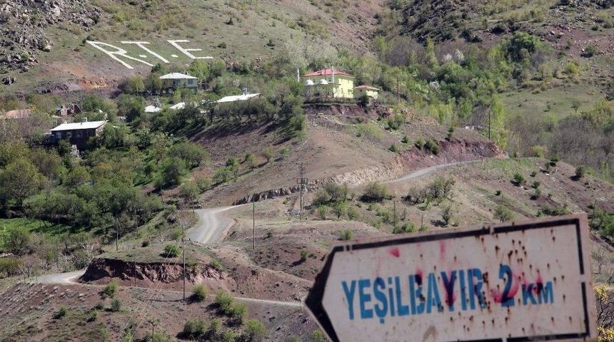 Cumhurbaşkanı Erdoğan&rsquo;ın İsmini Dağa Yazdı