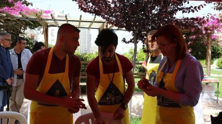 Seramik Pişirim Çalıştayı Mezitli’de Başladı