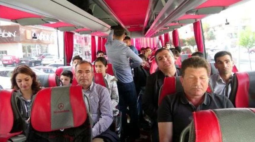 Mardinli &Ccedil;ocuklar Şehit Kaymakam Safit&uuml;rk'&uuml;n Hayali I&ccedil;in Trabzon Yolunda