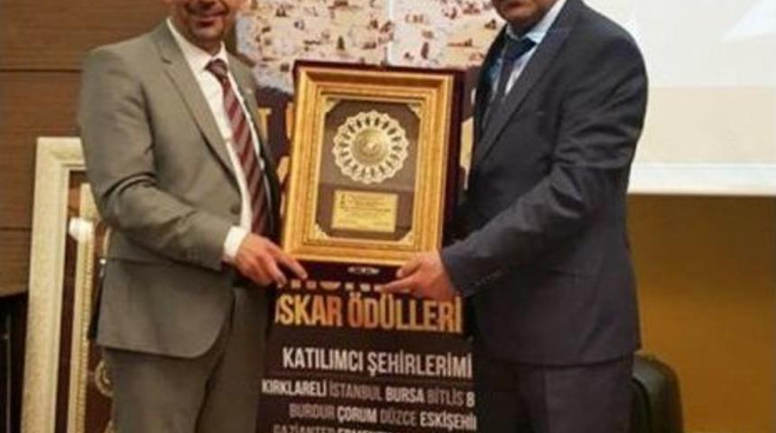 Ahlat Bastonuna;"t&uuml;rkiye K&uuml;lt&uuml;r Oskarı &Ouml;d&uuml;l&uuml;"