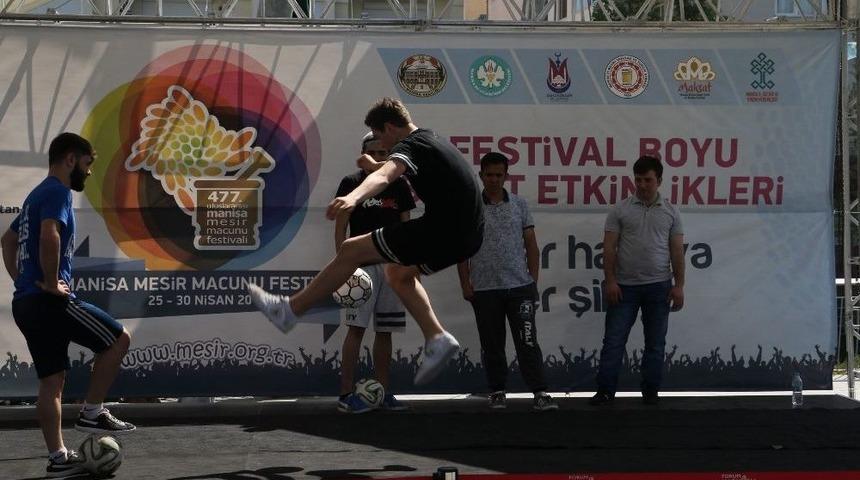 Futbol Cambazları H&uuml;nerlerini Sergiledi