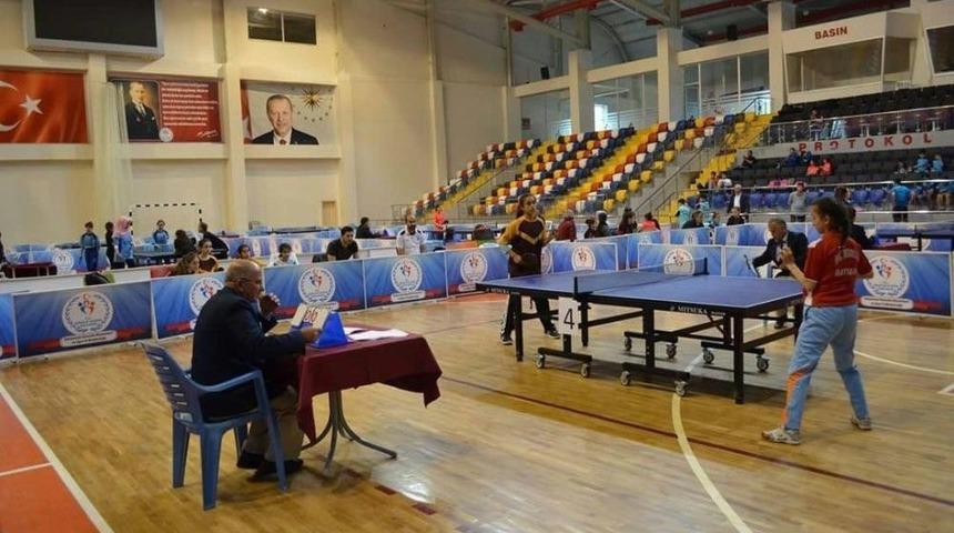 Masa Tenisi Grup M&uuml;sabakaları Başladı