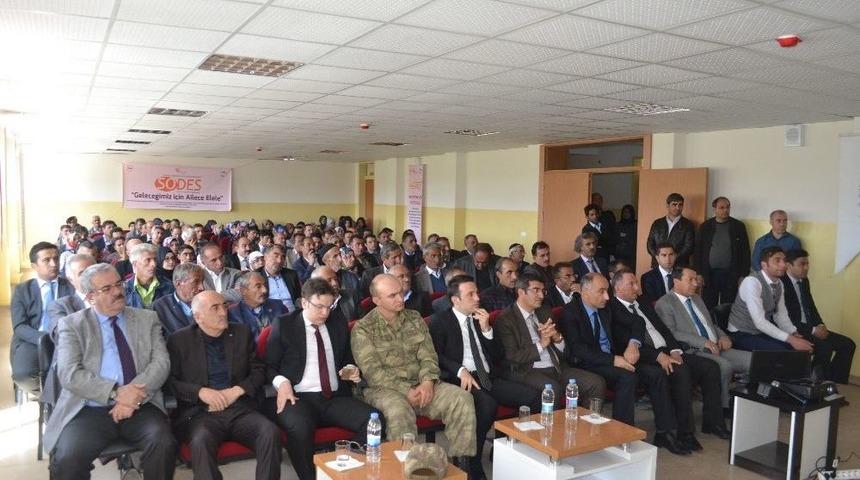 Geleceğimizi İ&ccedil;in Ailece El Ele Projesi Final Programı