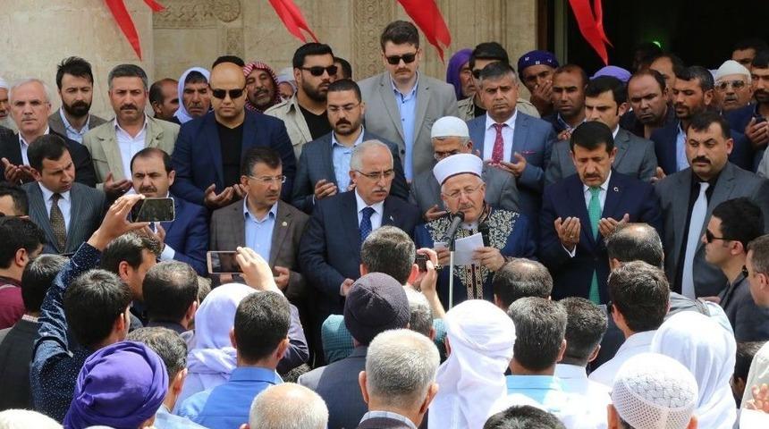 Eyy&uuml;biye Belediyesi Sabır G&uuml;n&uuml; Etkinlikleri 3 Dilde Dua İle Başladı