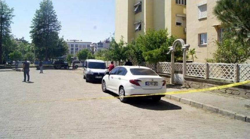 Sokağa Bırakılan El Bombası Korkuttu