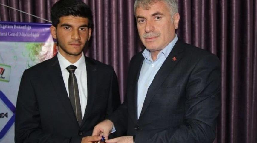 Hutbe Okuma Yarışmasında &Ouml;d&uuml;ller Sahiplerini Buldu