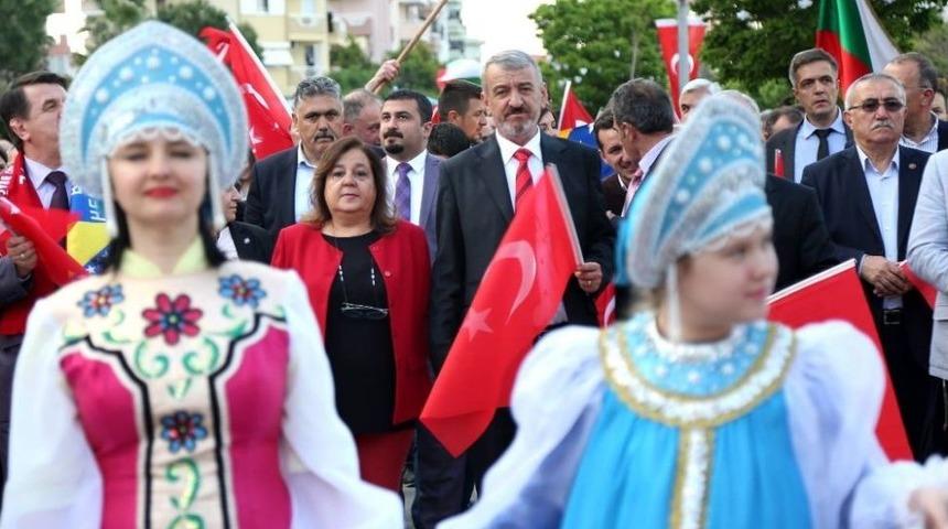 Gaziemir&rsquo;in Şenliğinde 20. Yıl Gururu Yaşandı