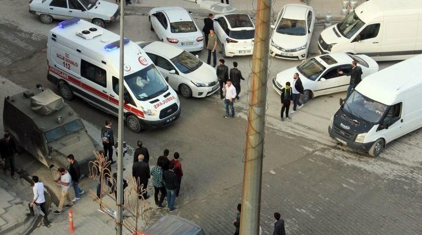 Hakkari’de Mayına Basan 4 Asker Hafif Yaralandı