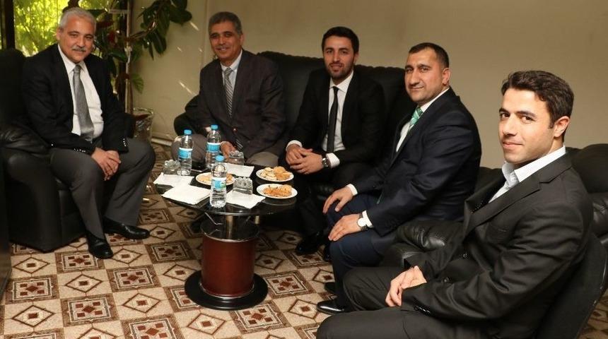 Vali G&uuml;ven&ccedil;er&rsquo;den İhlas&rsquo;a Ziyaret