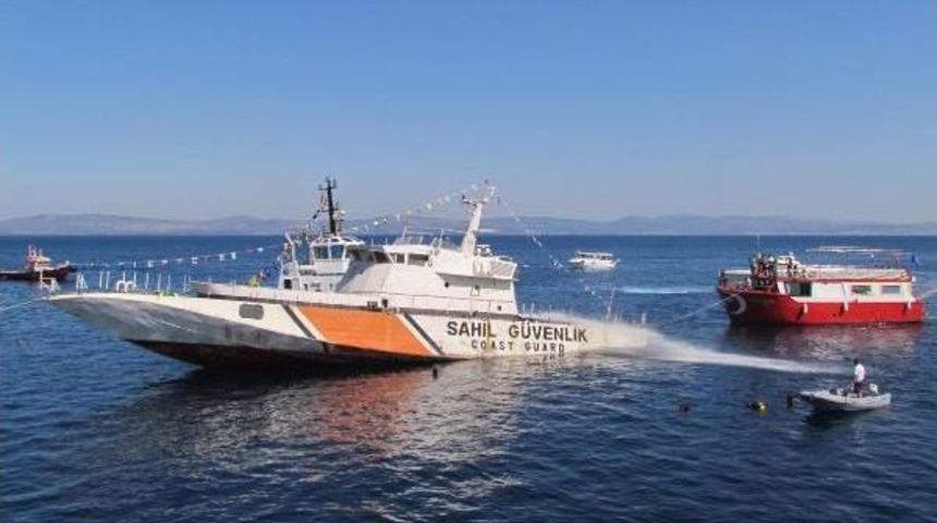 &Ccedil;eşme'de Dalış Turizmi I&ccedil;in Sahil G&uuml;venlik Gemisi Batırıldı