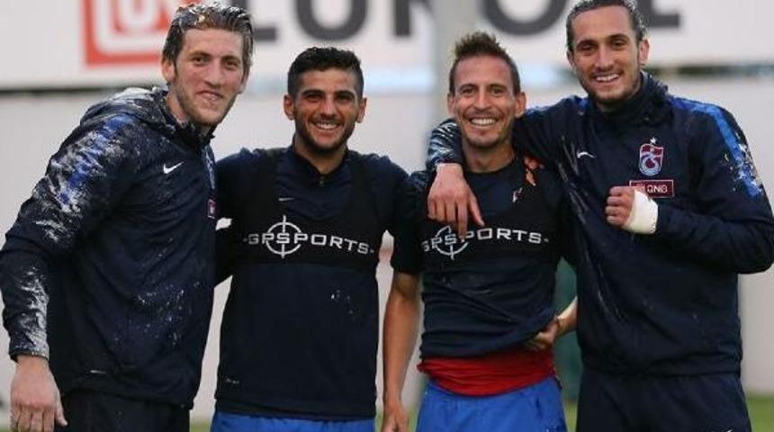 Trabzonspor’Da Esteban’A Doğum Günü Kutlaması