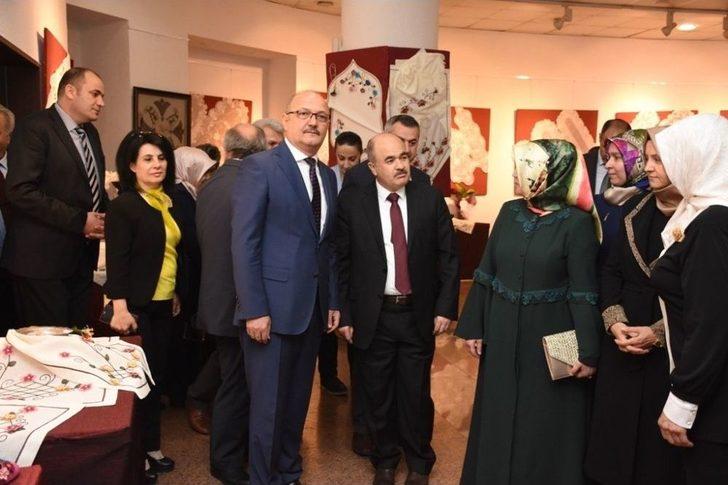 İğne Oyası Ve Tunus Sergisi Açıldı G1