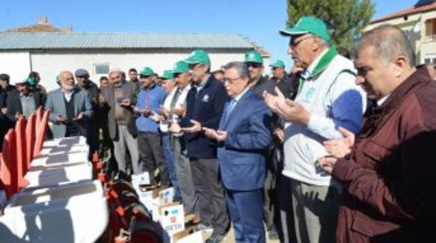 Şarkışla G&uuml;m&uuml;ştepe K&ouml;y&uuml;nde &lsquo;pancar Ekim T&ouml;reni&rsquo; Yapıldı